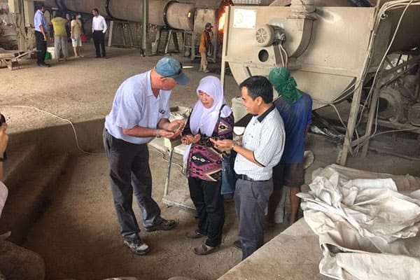 fertilizer buyer visit from new zealand (1) fertilizer buyer visit from new zealand (1)